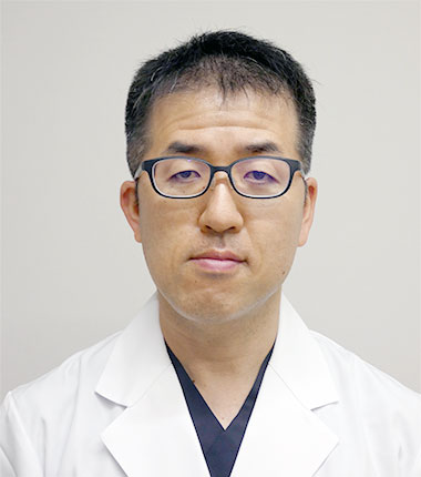 医師 松村 裕
