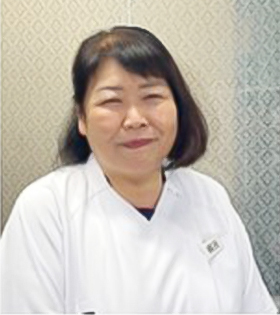 看護部長 梶谷 吉惠